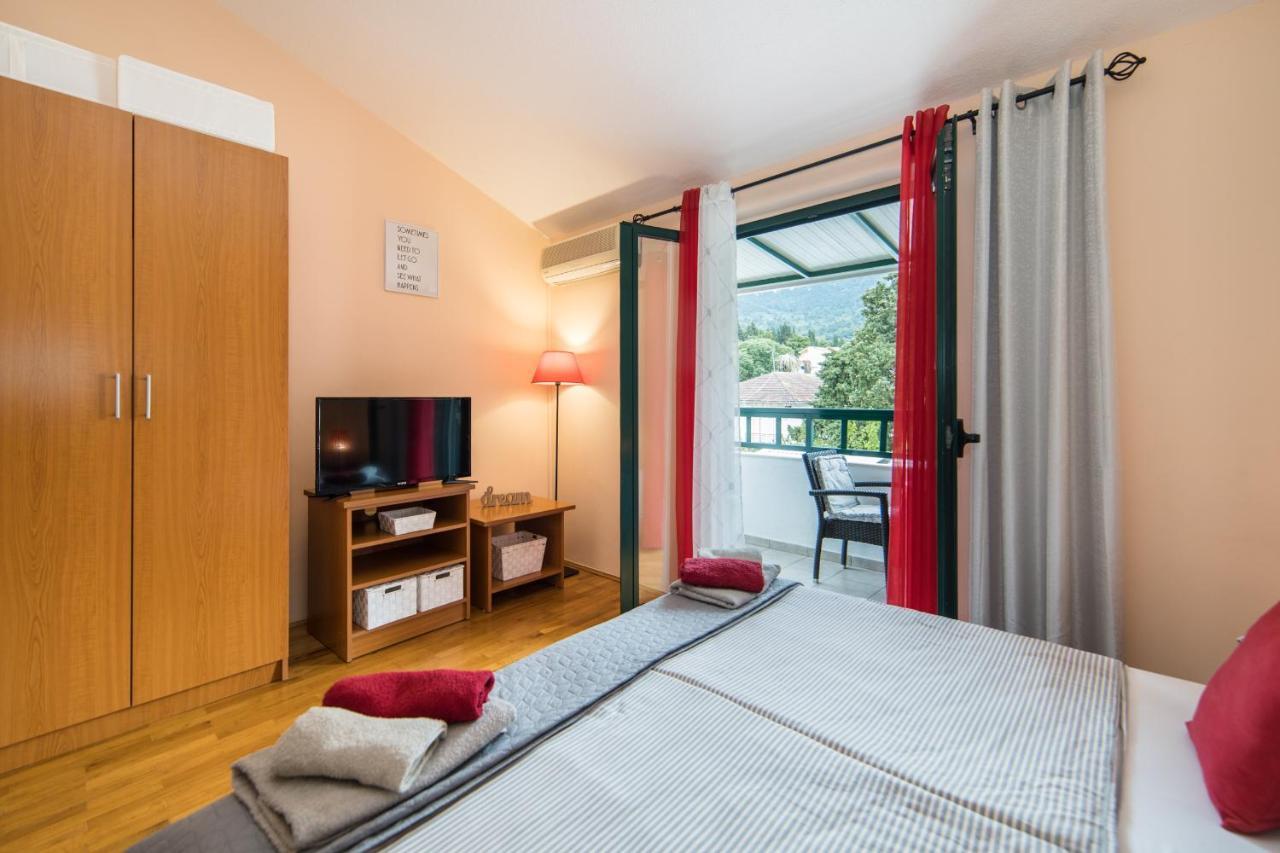 Apartments Gajeta Gradac  Extérieur photo